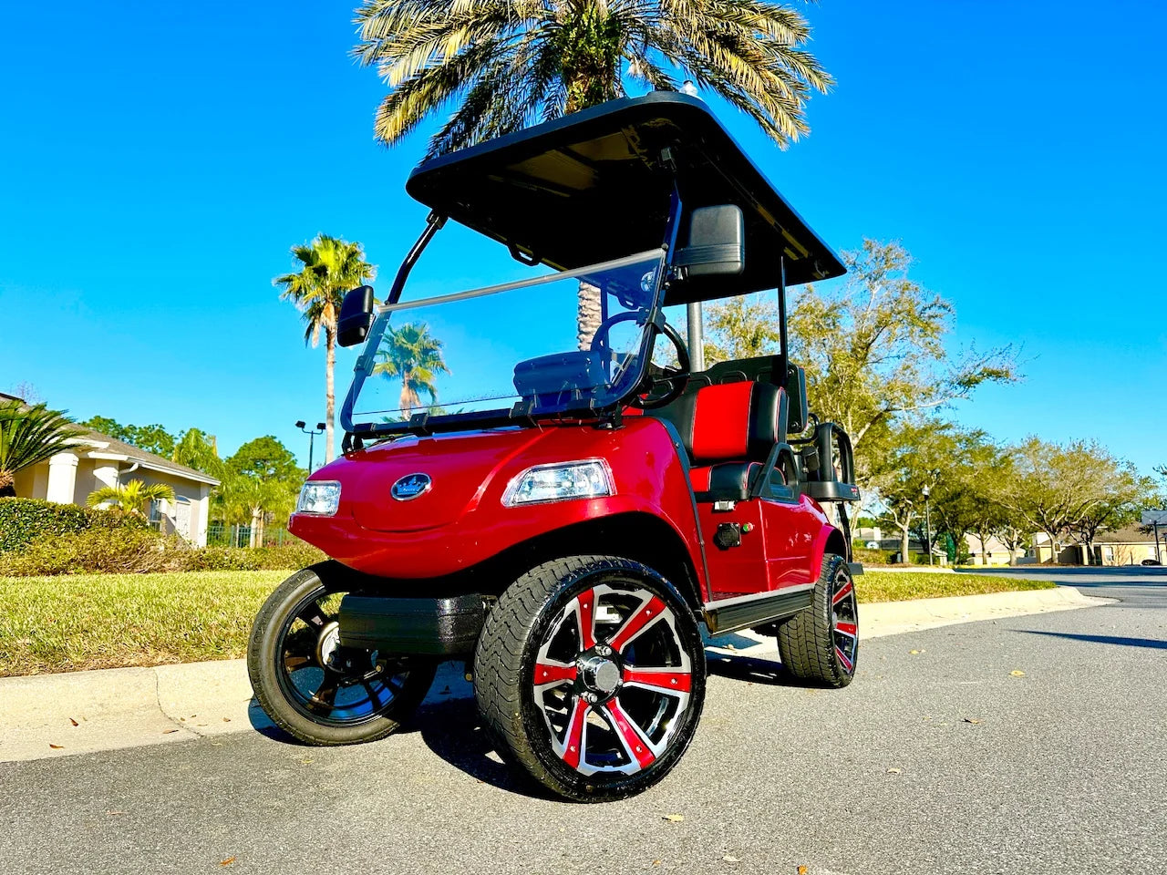 2022 Evolution Classic 4 Plus Golf Cart for Sale image 0