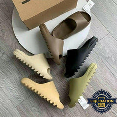 Yeezy Slides Pallets image 3