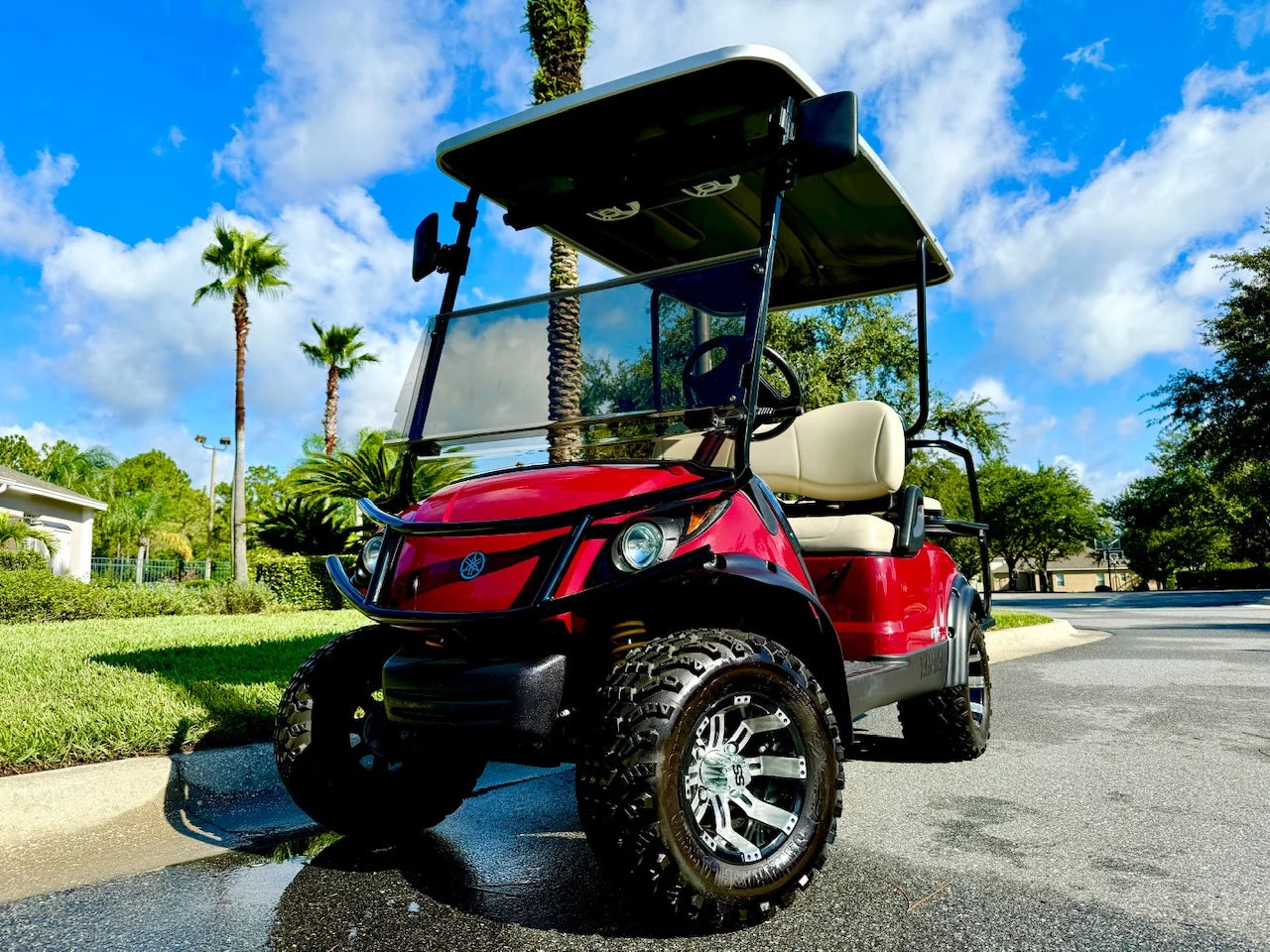 2014 Yamaha Adventurer 2+2 Golf Cart for Sale image 0
