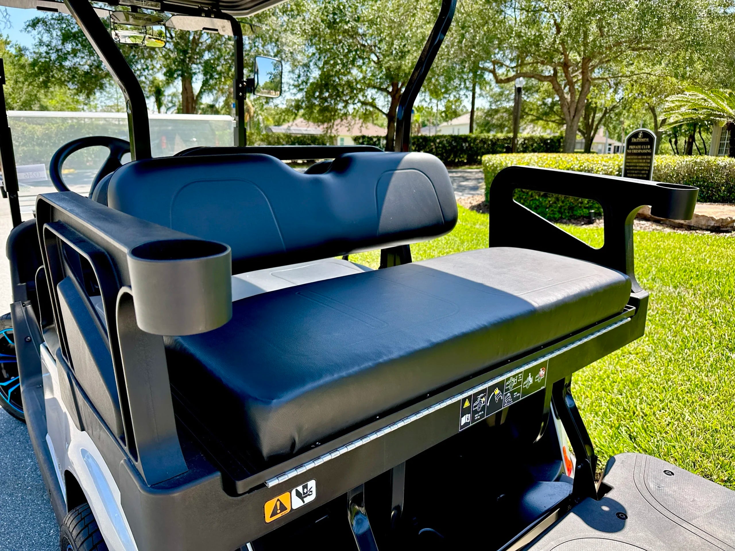 2023 E-Z-GO Valor 2+2 EX1 Golf Cart for Sale image 9