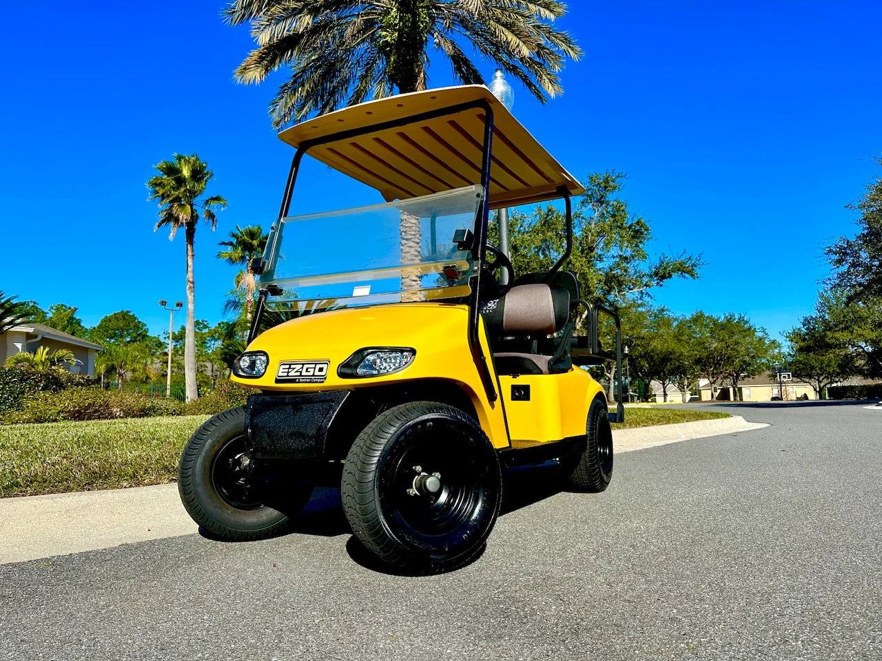 2014 E-Z-GO TXT Golf Cart for Sale image 0