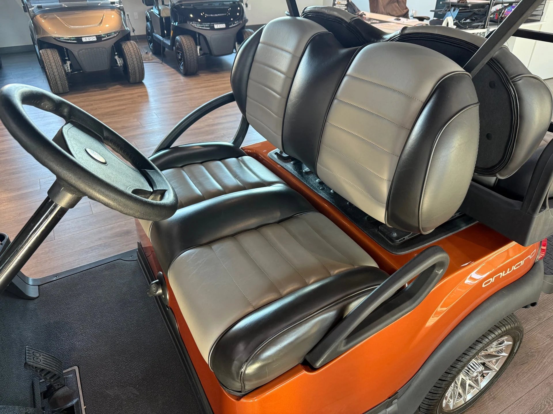 2023 Club Car Onward 4 Passenger Golf Cart for Sale image 9