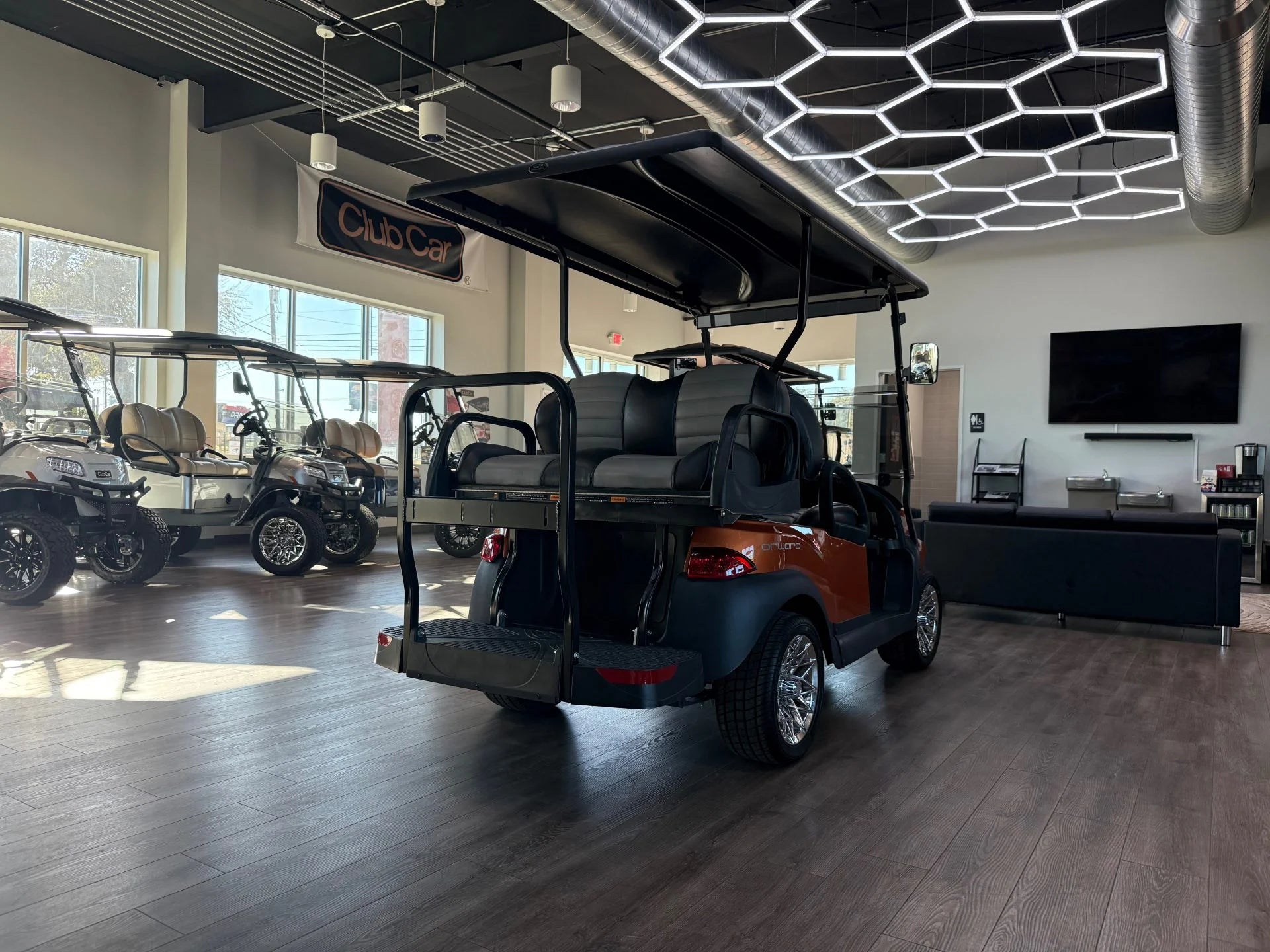 2023 Club Car Onward 4 Passenger Golf Cart for Sale image 6