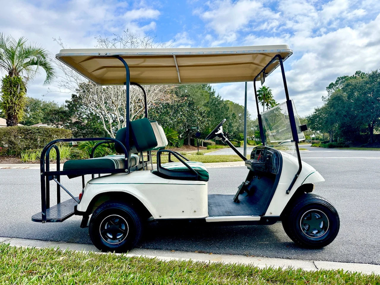 2003 E-Z-GO TXT Golf Cart for Sale image 2