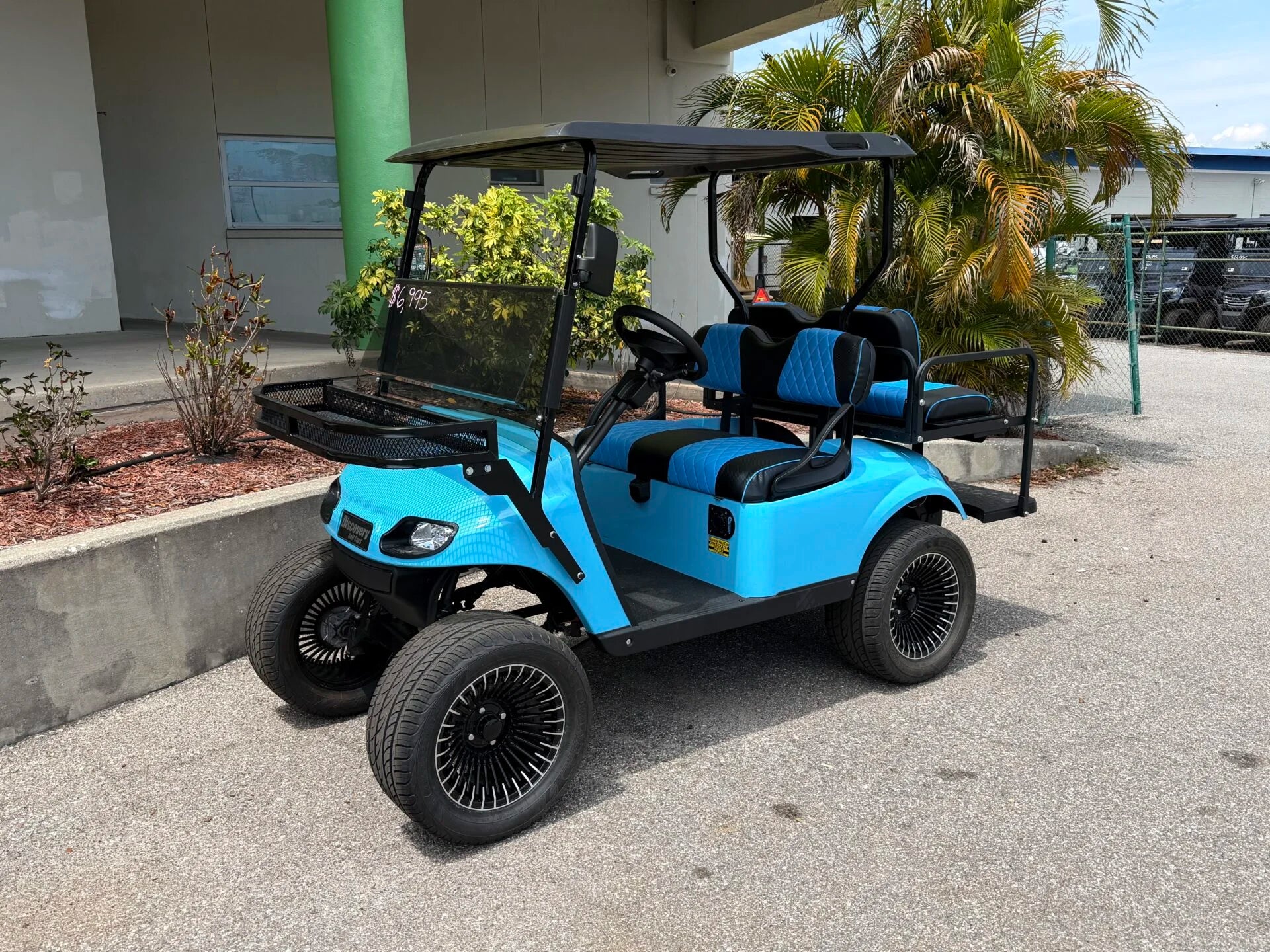2020 E-Z-GO TXT Blue Cell Lithium Lifted Golf Cart for Sale image 0