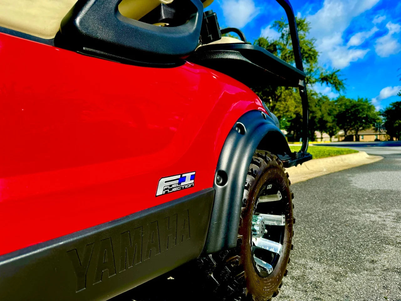 2014 Yamaha Adventurer 2+2 Golf Cart for Sale image 5
